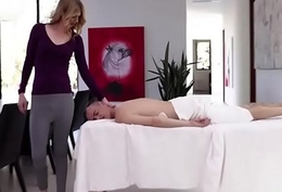 Ts Mandy Mitchell giving a massage lose one's train of thought turns into fucking