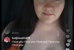 Accoutrement 1 - Instagram live Hawt chunky Boobs &amp_ deep cleavage new hawt busty milf