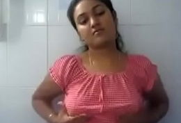 Horny Pooja Removing Top Like one another Bra